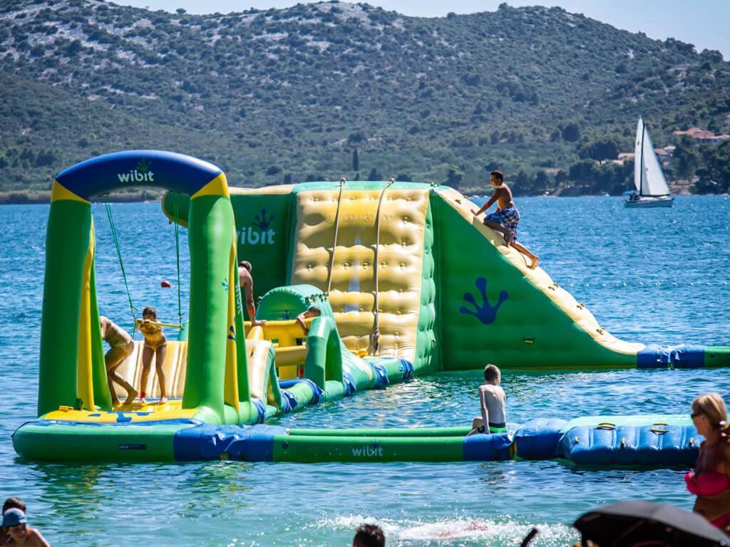 Mobile Home Cicibela Biograd Na Moru Zewnętrze zdjęcie