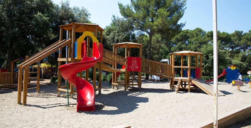 Mobile Home Cicibela Biograd Na Moru Zewnętrze zdjęcie