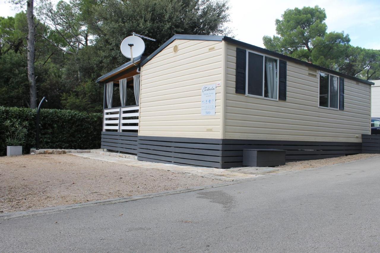 Mobile Home Cicibela Biograd Na Moru Zewnętrze zdjęcie